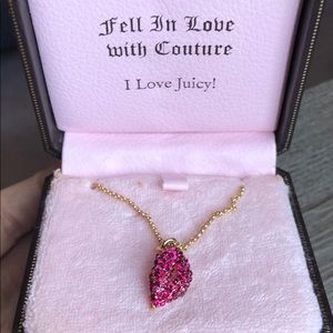 Juicy Couture lips necklace